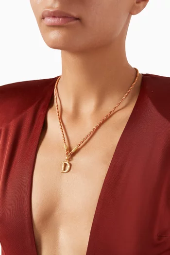 x Fozaza Letter 'D' Necklace in 18kt Gold