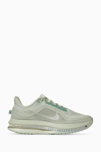 Pegasus Premium Sneakers in Mesh