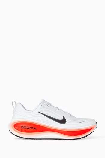 Vomero Plus Sneakers in Mesh