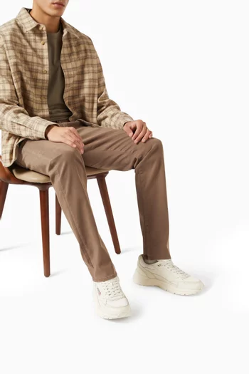 سنيكرز هايبرواي أسفل الكاحل جلد وقماش شبكي