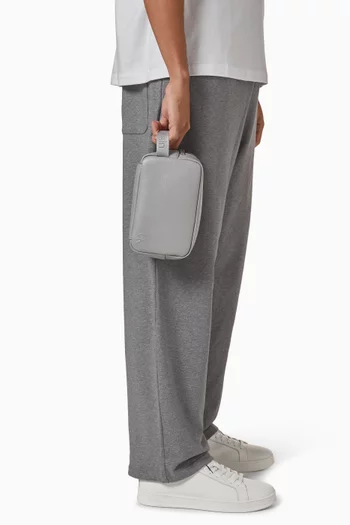 Utility Wash Bag in Faux Leather
