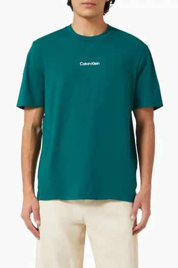 تي شيرت رياضي قماش مسامي وسريع الجفاف