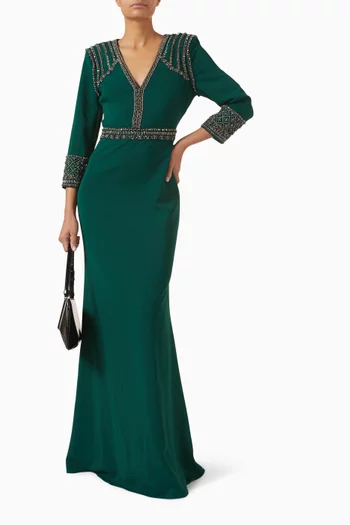 فستان سهرة مطرز بالخرز