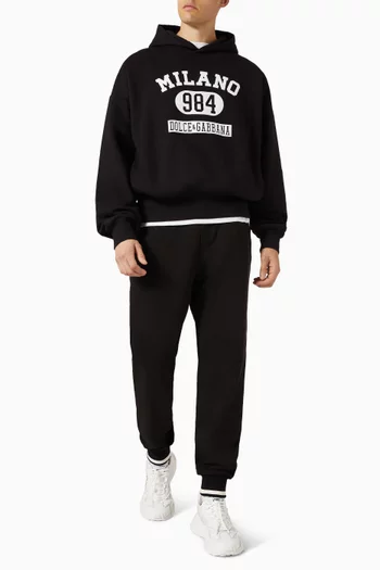 كنزة بغطاء رأس وطبعة شعار الماركة صوف قطني