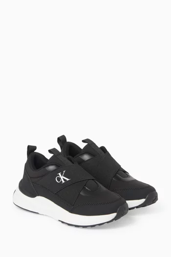 Tyler Low-cut Sneakers in Faux Leather