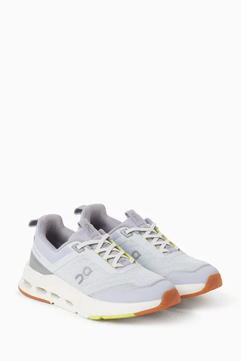 سنيكرز كلاودنوفا