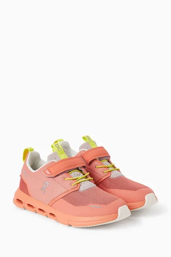 سنيكرز كلاود بلاي قماش شبكي