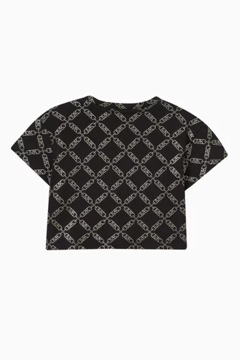 تي شيرت بشعار الماركة 