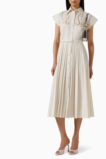 فستان يوجينيا طويل بنمط قميص مزين بتطريزات مزيج قطن