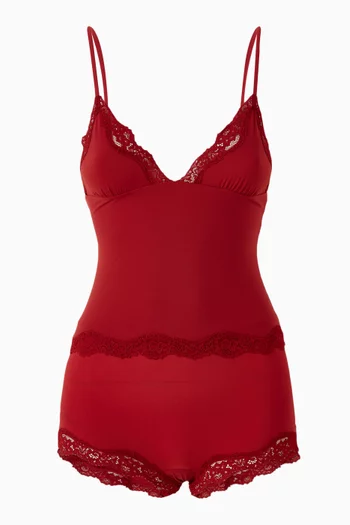 طقم سروال داخلي بنمط شورت وكاميسول مزين بالدانتيل فيتس إيفري بودي