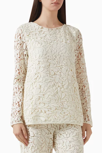 بلوزة بريجيد دانتيل