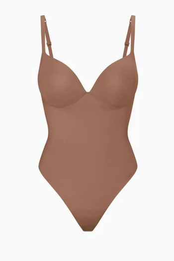 بودي سوت ألتيمت بودي بتصميم ثونغ