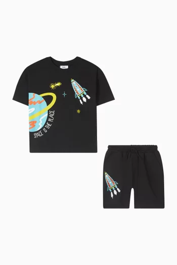 طقم تي شيرت وشورت بطبعة