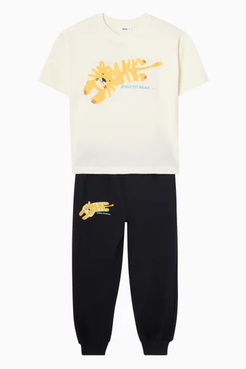 طقم تي شيرت وبنطال رياضي بطبعة