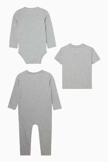 طقم هدية أساسيات حديثي الولادة 