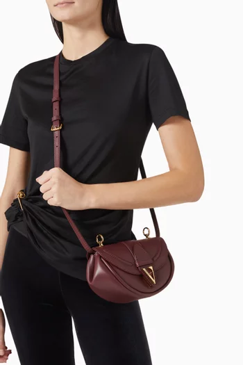 Virtus Small Shoulder Bag in Leather
