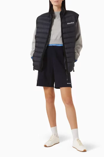 فيست مبطّن بالزغب قماش بونجي