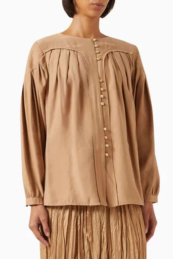 بلوزة بأزرار مودال