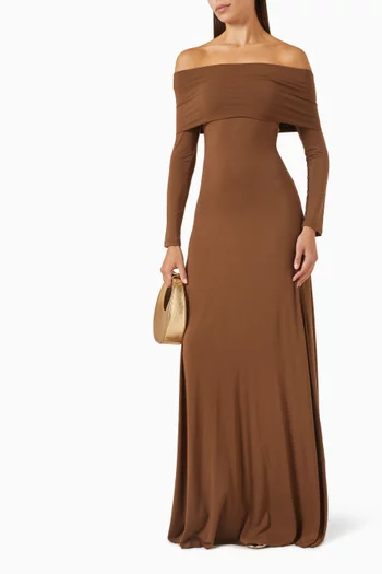 فستان أوتيس بأكتاف مكشوفة نسيج جيرسيه