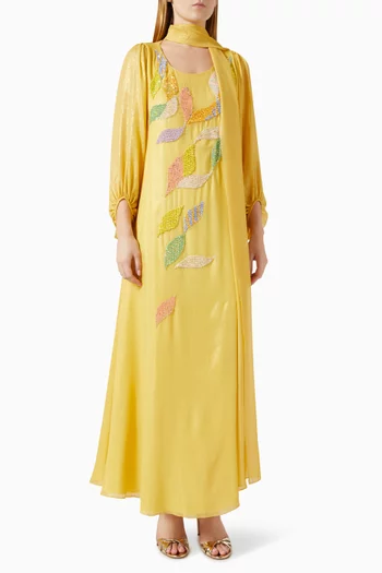 فستان بوشاح وتطريزات بالترتر شيفون