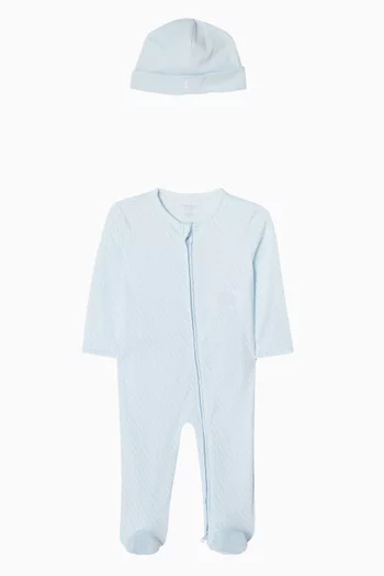 طقم بيجاما وقبعة بيني بطبعة