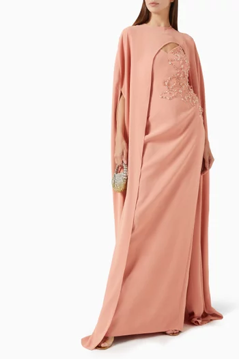 طقم كاب وفستان بتطريزات