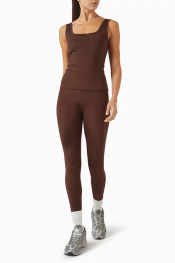 بلوزة جلوس بفتحة رقبة مربعة