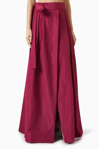 تنورة طويلة بحزام قماش تفتا