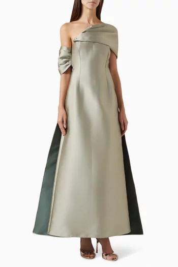 فستان طويل بكاب تفتا