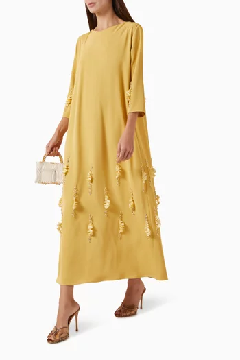 قفطان مزين بزهور بارزة