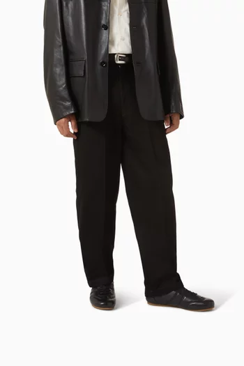 سنيكرز سوفت رانر جلد نابا لامع