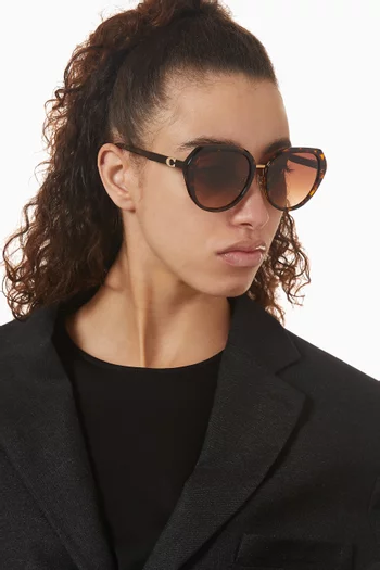 Cat-eye Sunglasses in Metal