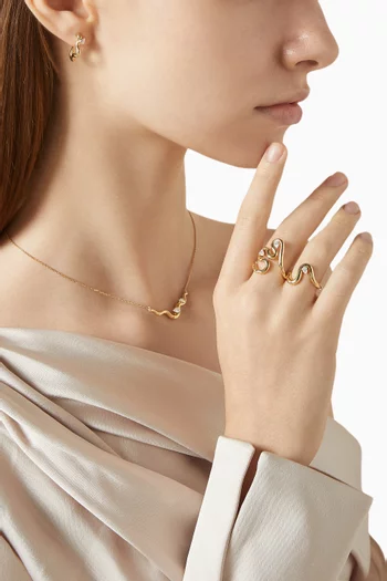 Wave Diamond Ring in 18kt Gold