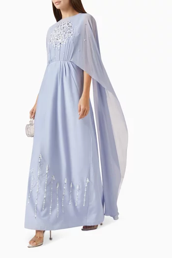 فستان سهرة بكاب وتطريزات بالخرز