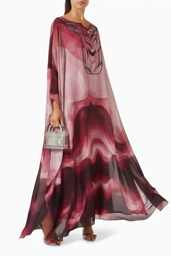 قفطان مطرز بنقشة مموجة