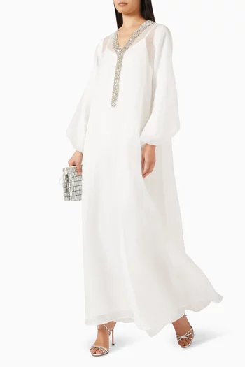 قفطان شفاف مزين بتطريزات