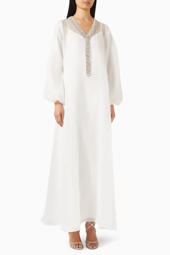 قفطان شفاف مزين بتطريزات