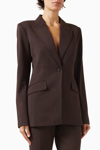 جاكيت بدلة اسينشال بقصة منحوتة