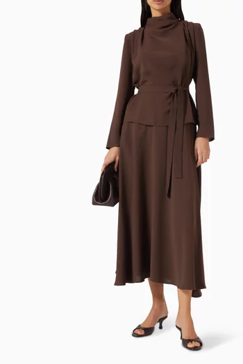 طقم بلوزة بحزام وتنورة كريب