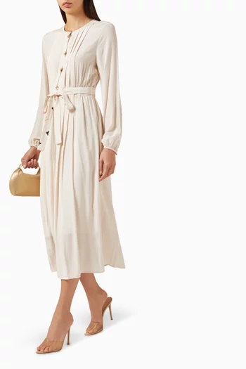 فستان بحزام وطيات