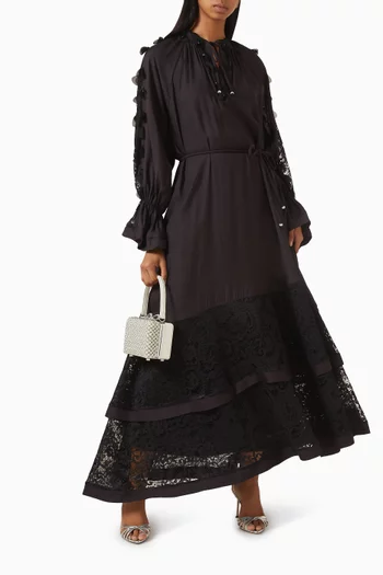 فستان متوسط الطول بكشكش