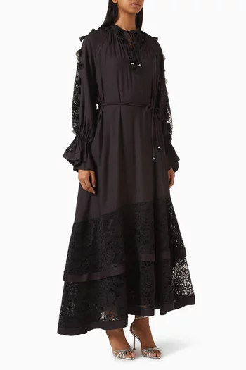 فستان متوسط الطول بكشكش