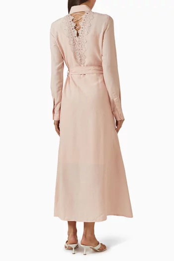 فستان مطرز بنمط قميص