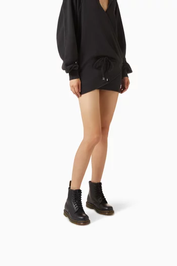 1460 8-eye Boots in Leather