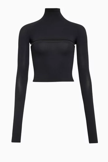 بلوزة بفتحة نسيج