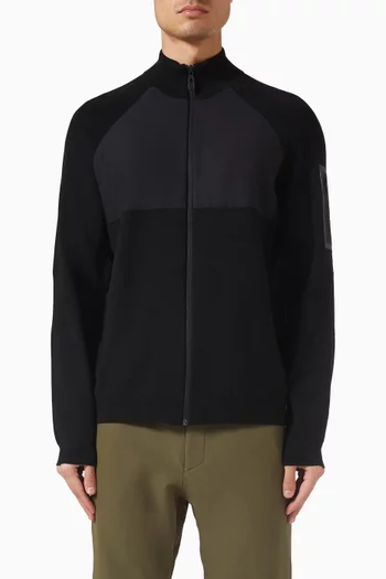 جاكيت منسوج بخامات مختلفة