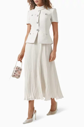 فستان متوسط الطول بياقة وطيّات نسيج بوكليه