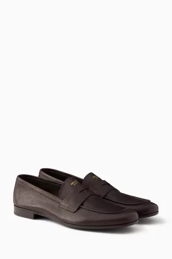 حذاء سهل الارتداء بسير بيني جلد