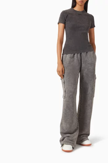 تي شيرت مطرز بشعار الماركة قطن