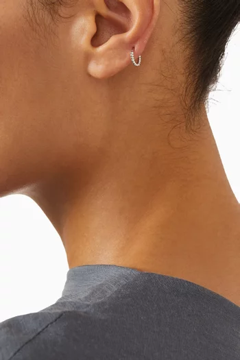 أقراط هاجي ميني بتصميم خرز نحاس مطلي بلون فضي